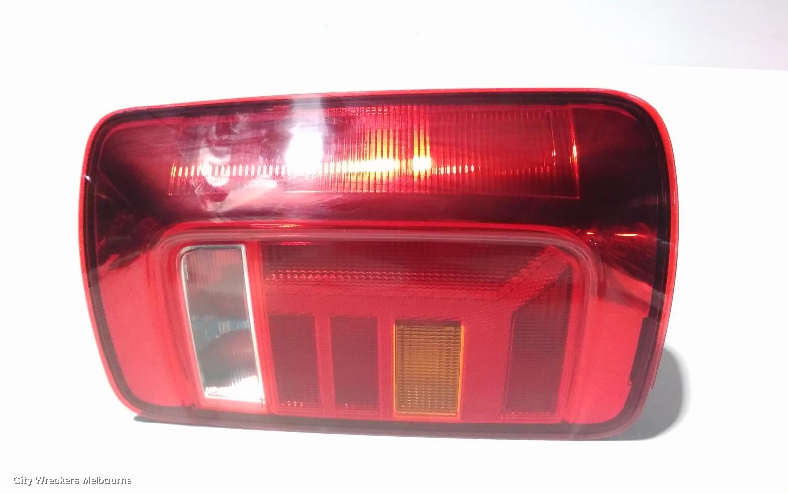 VOLKSWAGEN CADDY RIGHT TAILLIGHT, 2KN, BARN DOOR TYPE, 07/2015 - 02/2021