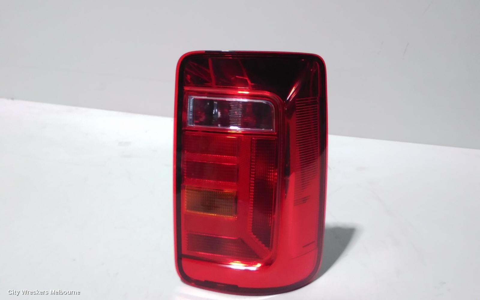 VOLKSWAGEN CADDY RIGHT TAILLIGHT, 2KN, BARN DOOR TYPE, 07/2015 - 02/2021