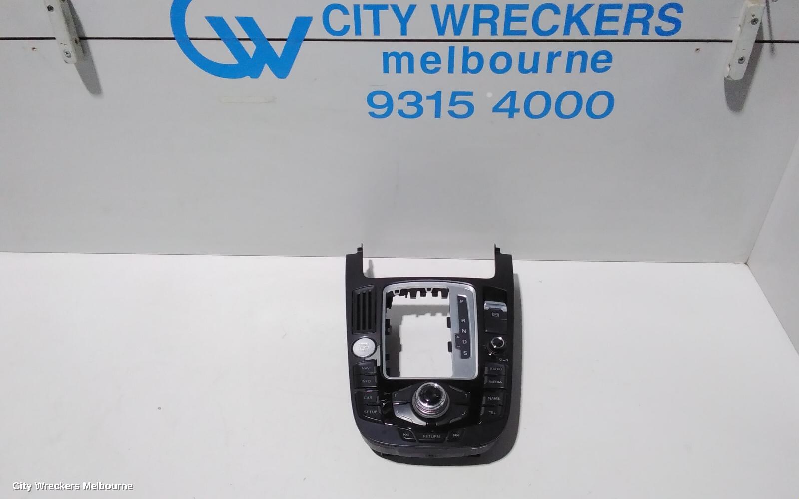 AUDI Q5 RADIO/CD/DVD/SAT/TV, RADIO/MULTIMEDIA CONTROL UNIT, 8R, W/ ACTIVE SPEAKER TYPE (P/N 4G0035056), 05/2010 - 11/2011