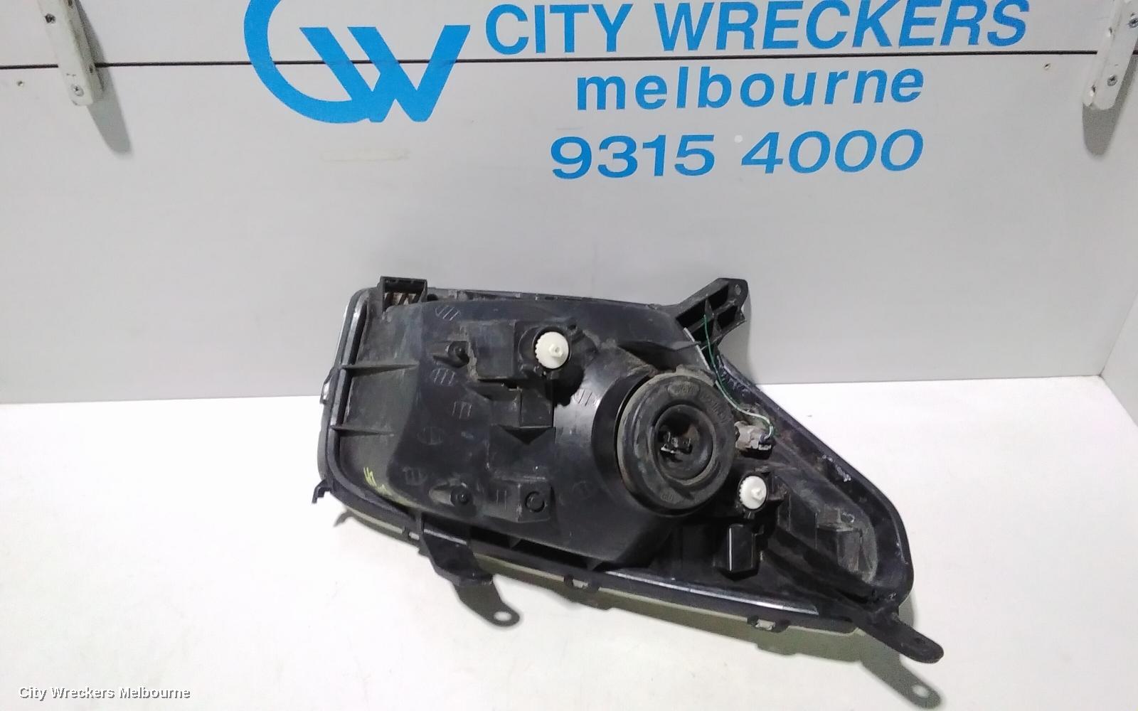 TOYOTA RAV4 LEFT HEADLAMP, ACA2#, 07/2000 - 07/2003