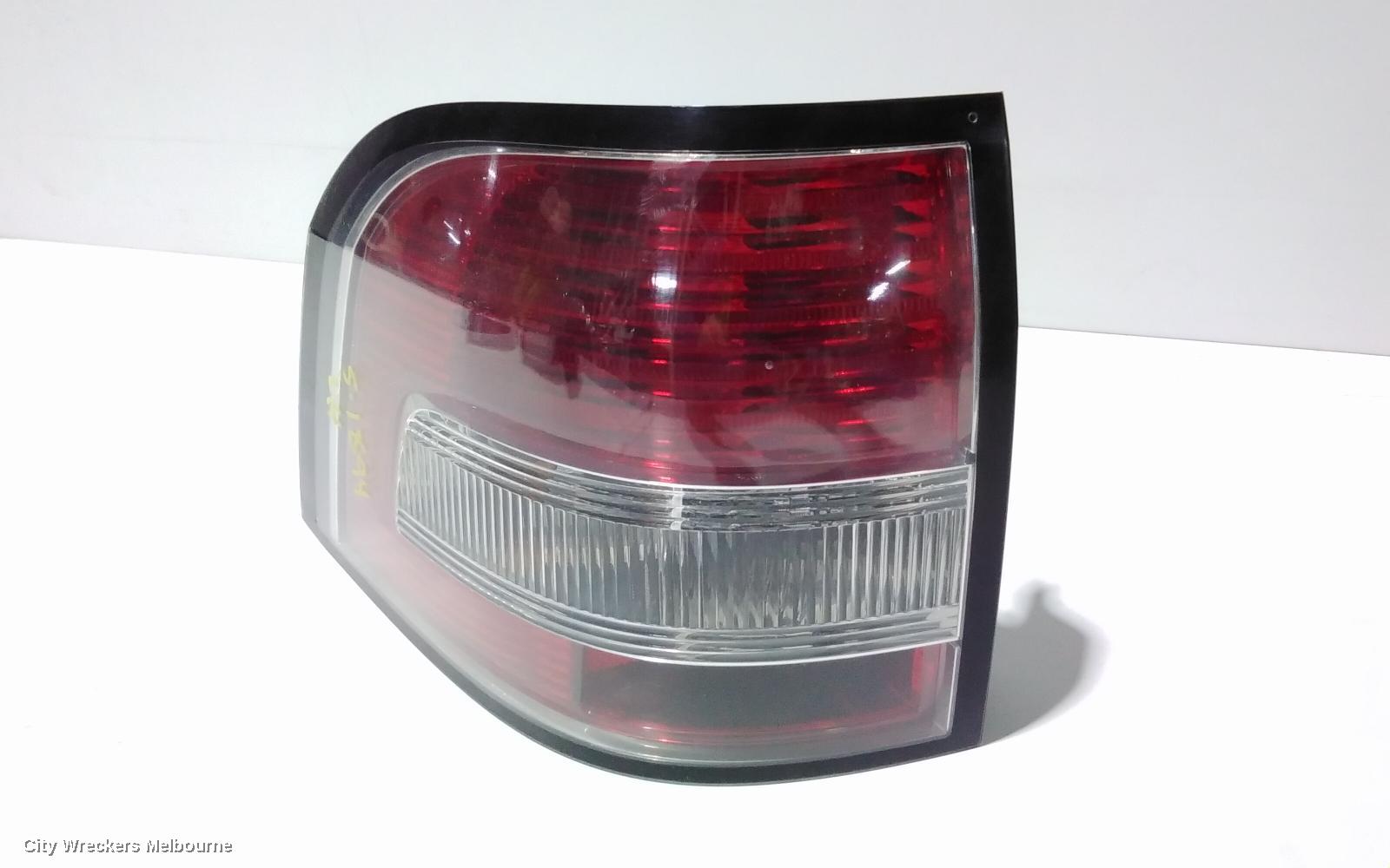 HOLDEN COMMODORE LEFT TAILLIGHT, VE, UTE, 08/2006 - 05/2013