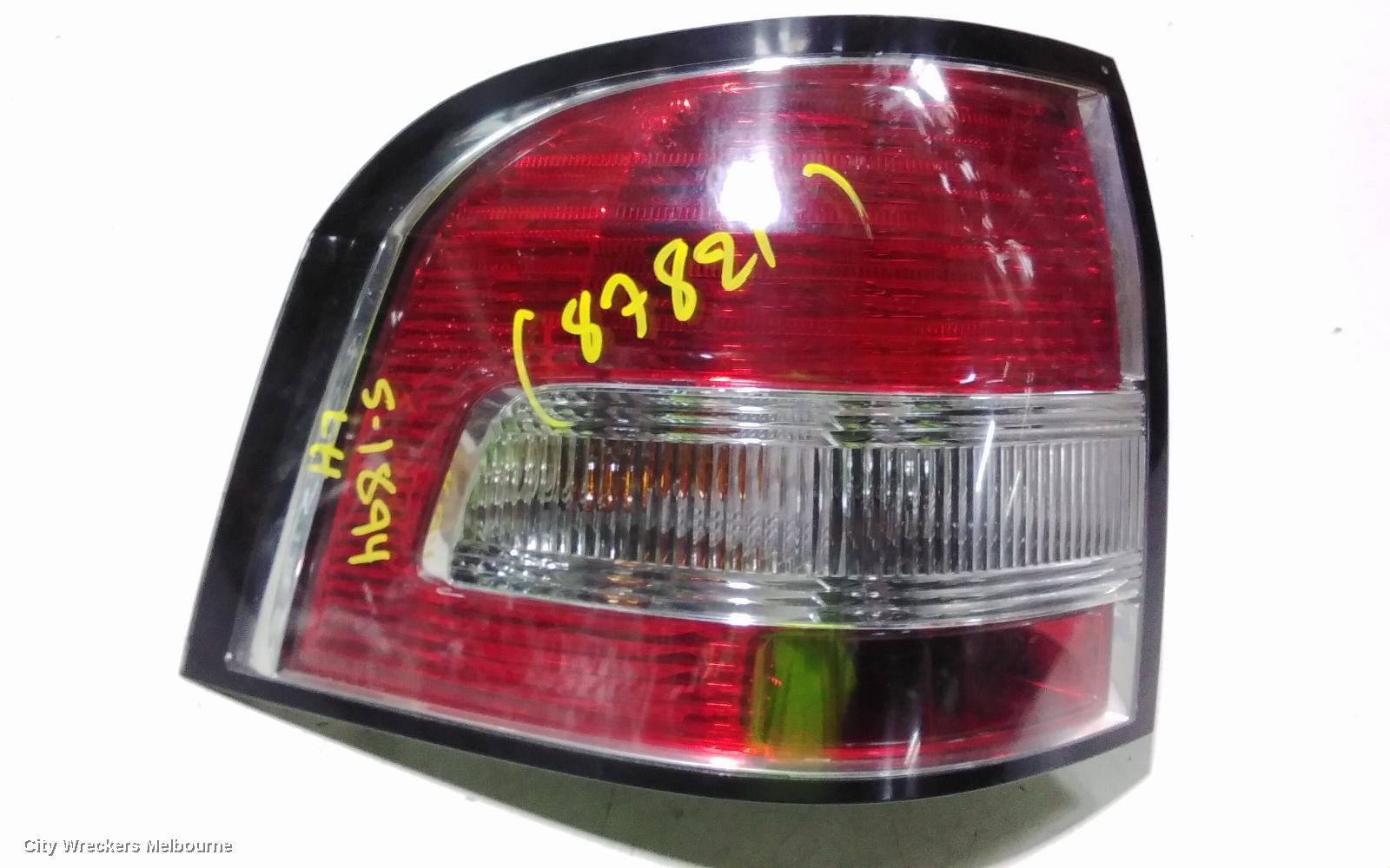 HOLDEN COMMODORE LEFT TAILLIGHT, VE, UTE, 08/2006 - 05/2013
