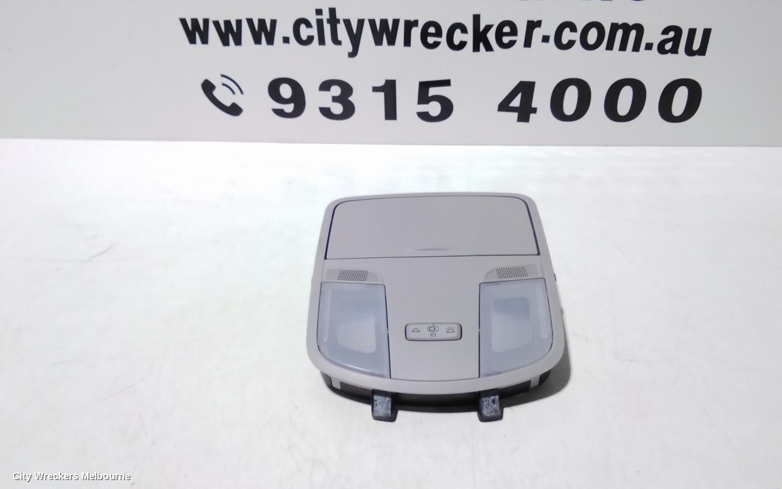 HYUNDAI KONA COURTESY LIGHT, FRONT, NON SUNROOF CONTROLS, W/ SUNGLASS HOLDER TYPE, OS, BEIGE, 09/2017 ONWARDS