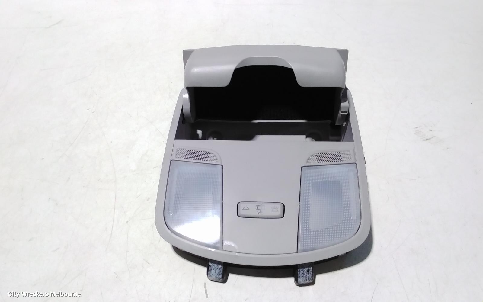 HYUNDAI KONA COURTESY LIGHT, FRONT, NON SUNROOF CONTROLS, W/ SUNGLASS HOLDER TYPE, OS, BEIGE, 09/2017 ONWARDS