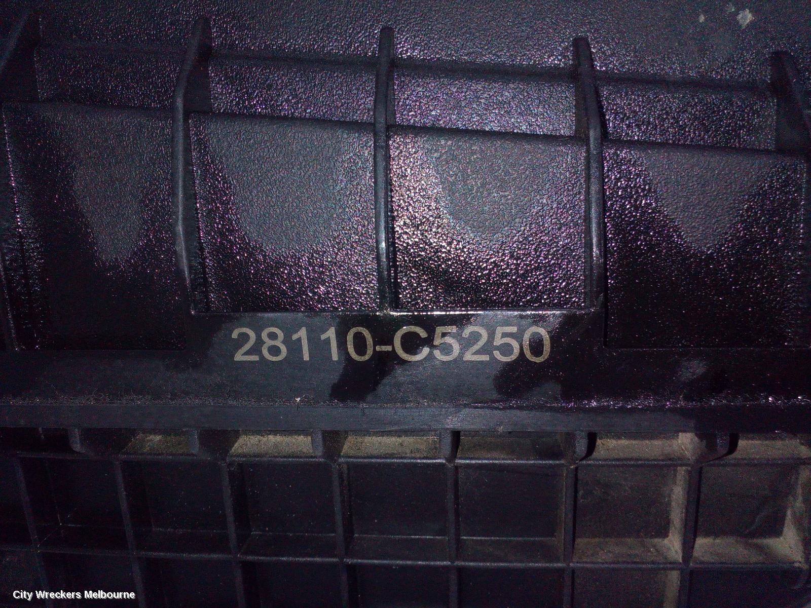 KIA SORENTO AIR CLEANER/BOX, AIR CLEANER, UM, 3.5, PETROL, 08/2017 - 01/2020