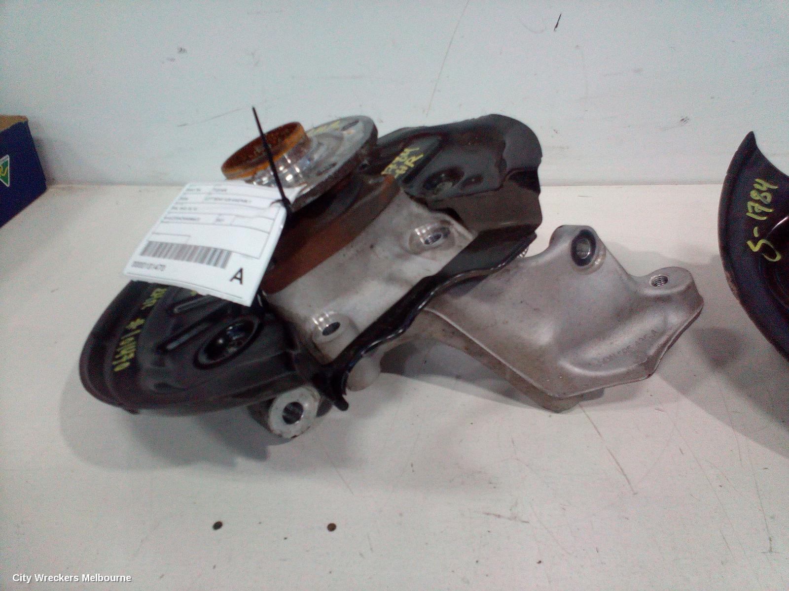 VOLKSWAGEN TIGUAN LEFT REAR HUB ASSEMBLY, 5NA, 4WD, 06/2016 ONWARDS