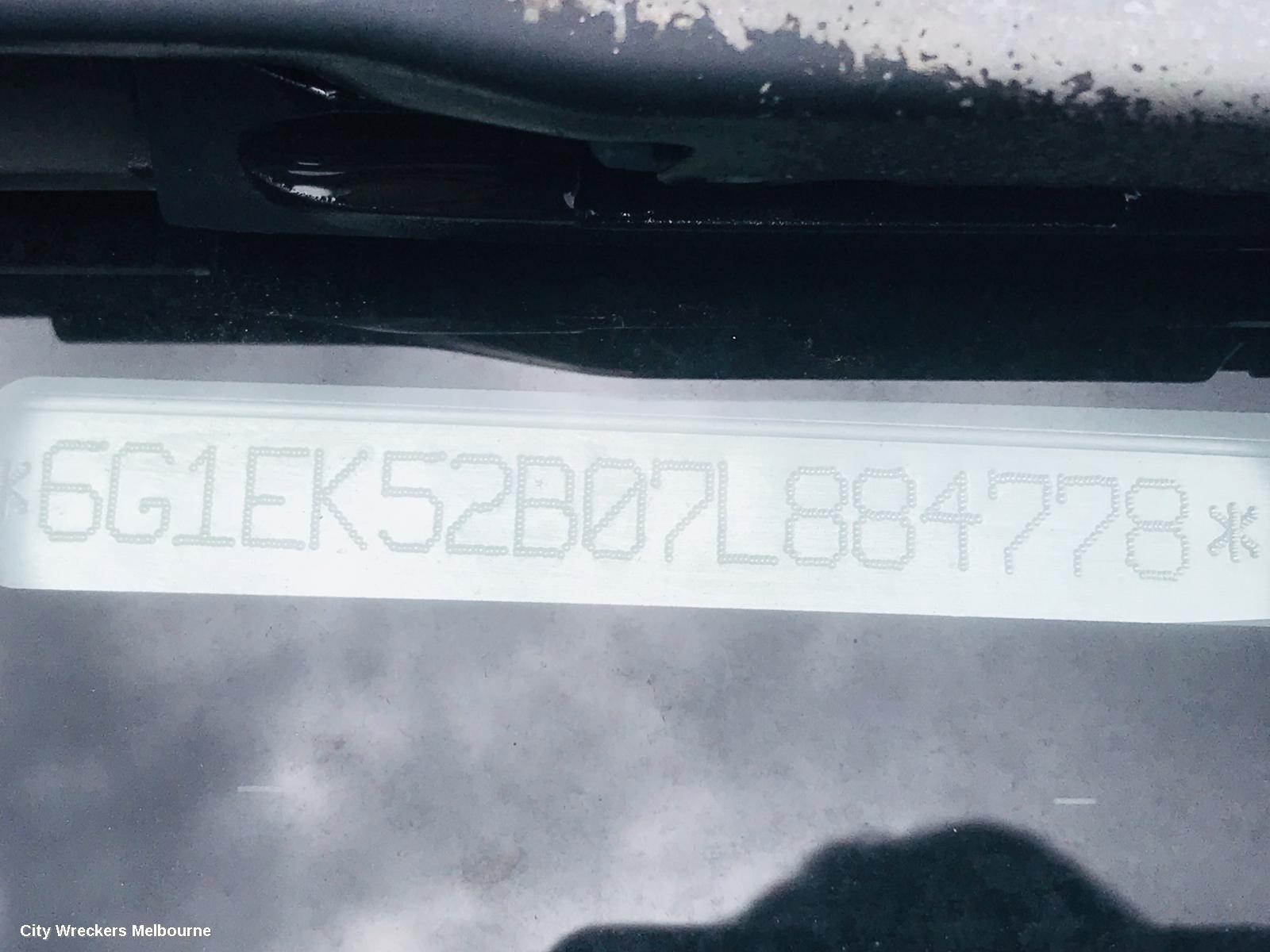 HOLDEN COMMODORE BOOTLID/TAILGATE, BOOTLID, VE, CALAIS, HIGH MOUNT SPOILERED, NON CHROME HANDLE TYPE, 08/2006 - 08/2010