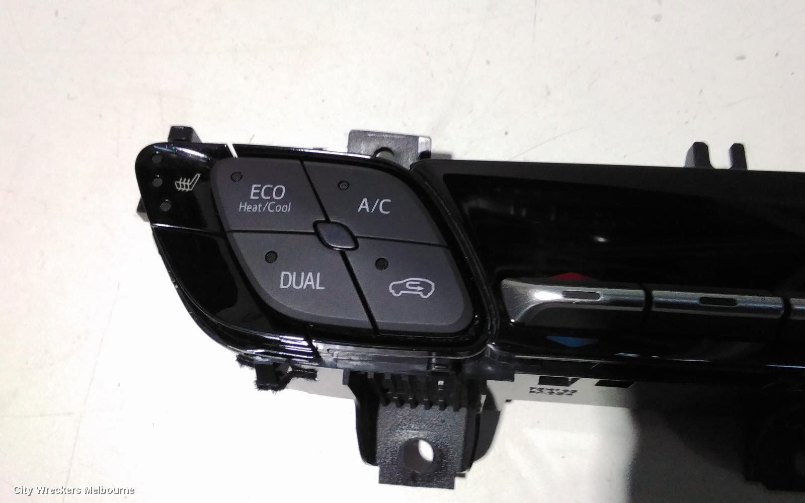 TOYOTA C-HR HEATER/AC CONTROLS, DUAL ZONE CLIMATE CONTROL TYPE, NGX10R/NGX50R/ZYX10R, 12/2016 ONWARDS