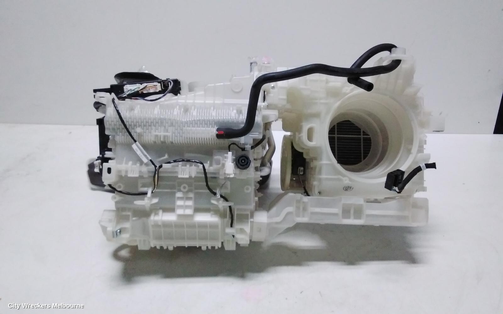 TOYOTA C-HR HEATER CORE/BOX, PETROL, 1.2, NGX10R/NGX50R, 12/2016 ONWARDS