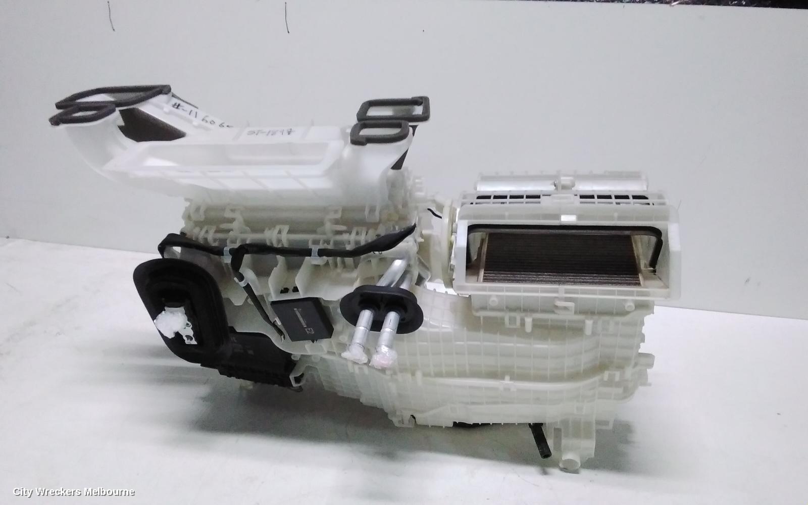 TOYOTA C-HR HEATER CORE/BOX, PETROL, 1.2, NGX10R/NGX50R, 12/2016 ONWARDS