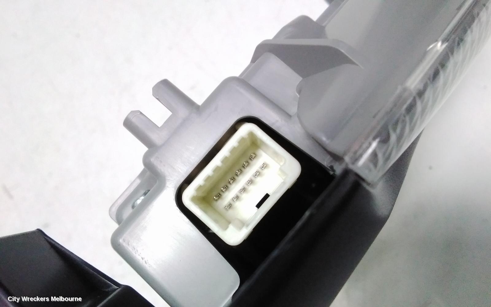 TOYOTA C-HR COURTESY LIGHT, GEN 1, 12/2016 - 09/2023