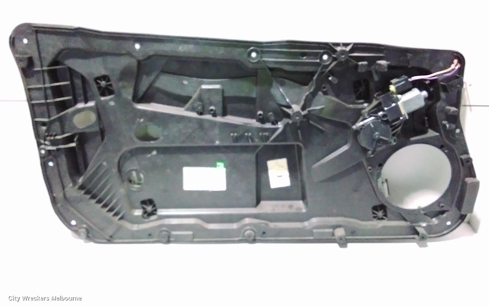 FORD FIESTA LEFT FRONT WINDOW REG/MOTOR, WS, 3DR HATCH, 07/2008 - 12/2012