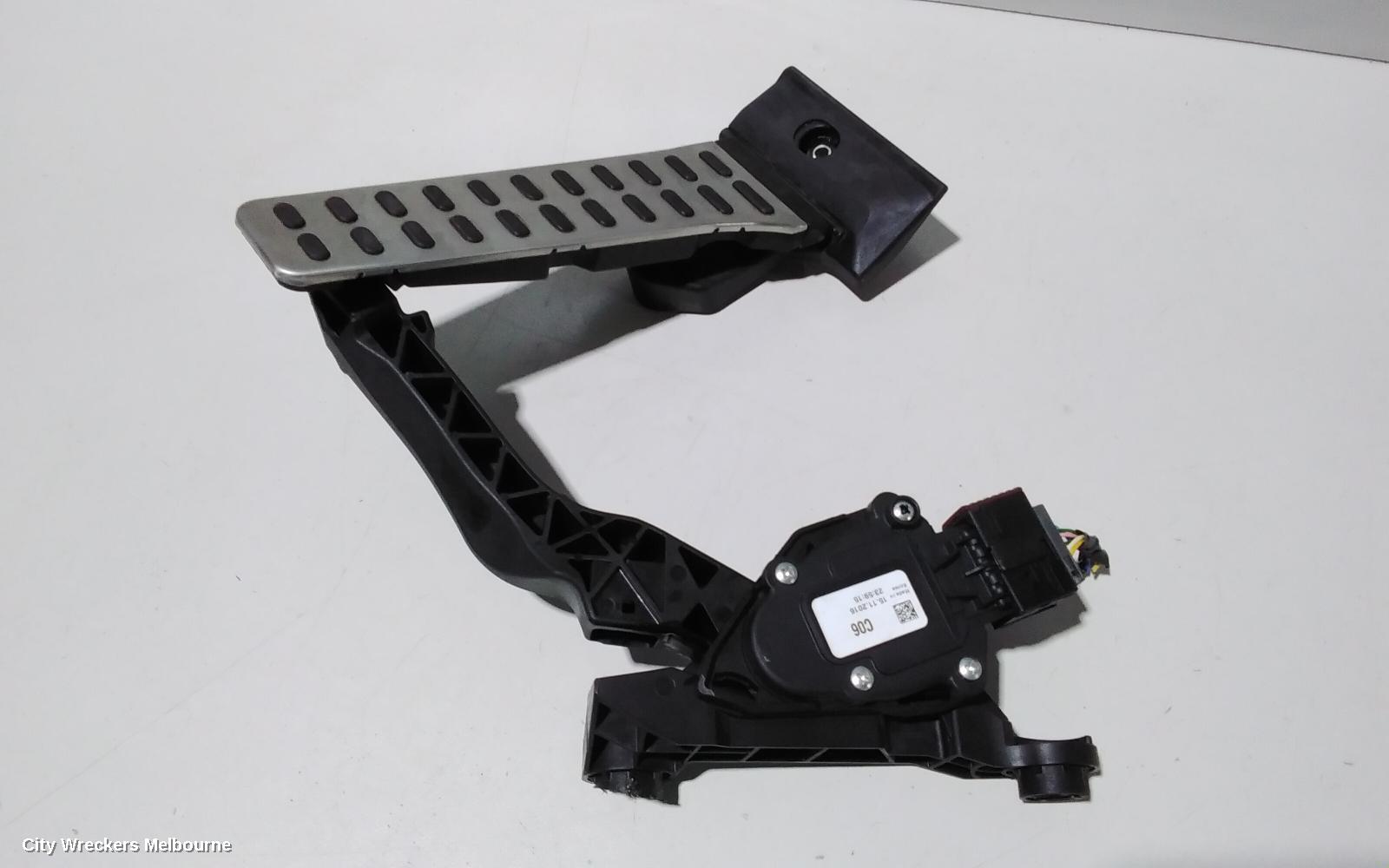 HYUNDAI VELOSTER PEDAL ASSEMBLY, ACCELERATOR PEDAL (ELECTRONIC), 1.6, G4FJ, FS, 07/2012 - 02/2018