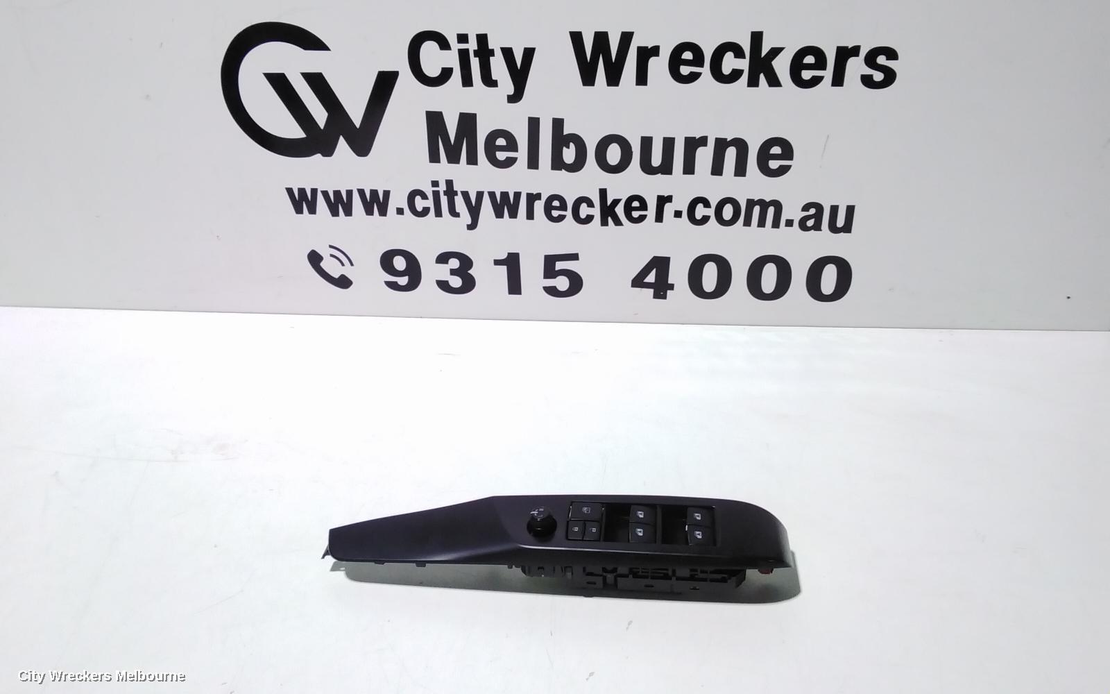 TOYOTA CAMRY PWR DR WIND SWITCH, RH FRONT (MASTER SWITCH), XV70, 09/2017 - 01/2021