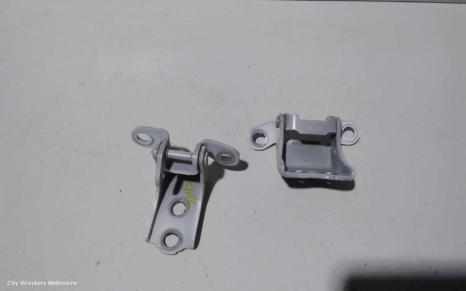 HONDA CIVIC DOOR HINGE/RUNNER, 10TH GEN, 05/2016 - 08/2021