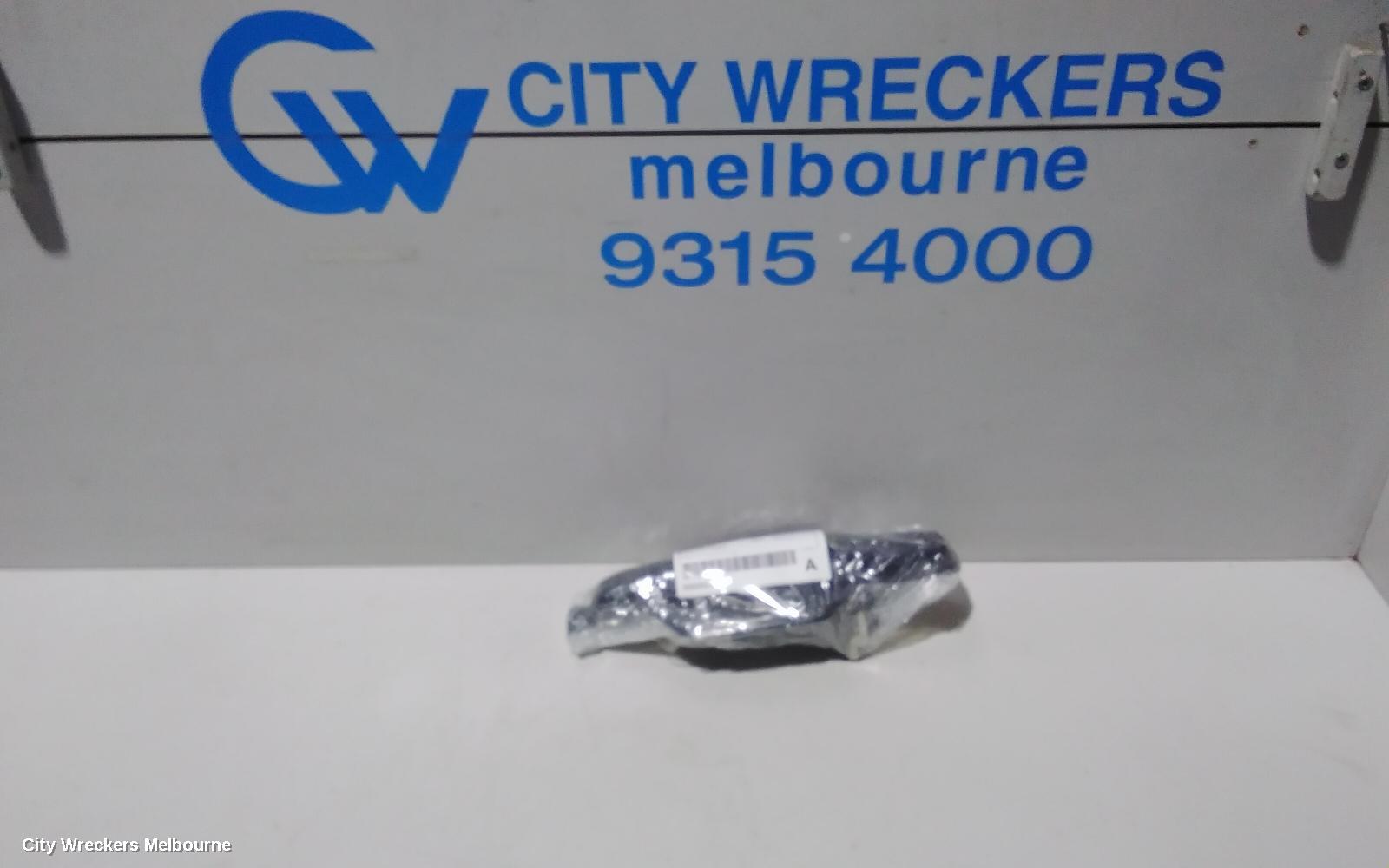 MITSUBISHI PAJERO DOOR HANDLE, OUTER, RH REAR, COLOUR CODED, NS-NX, 11/2006 ONWARDS