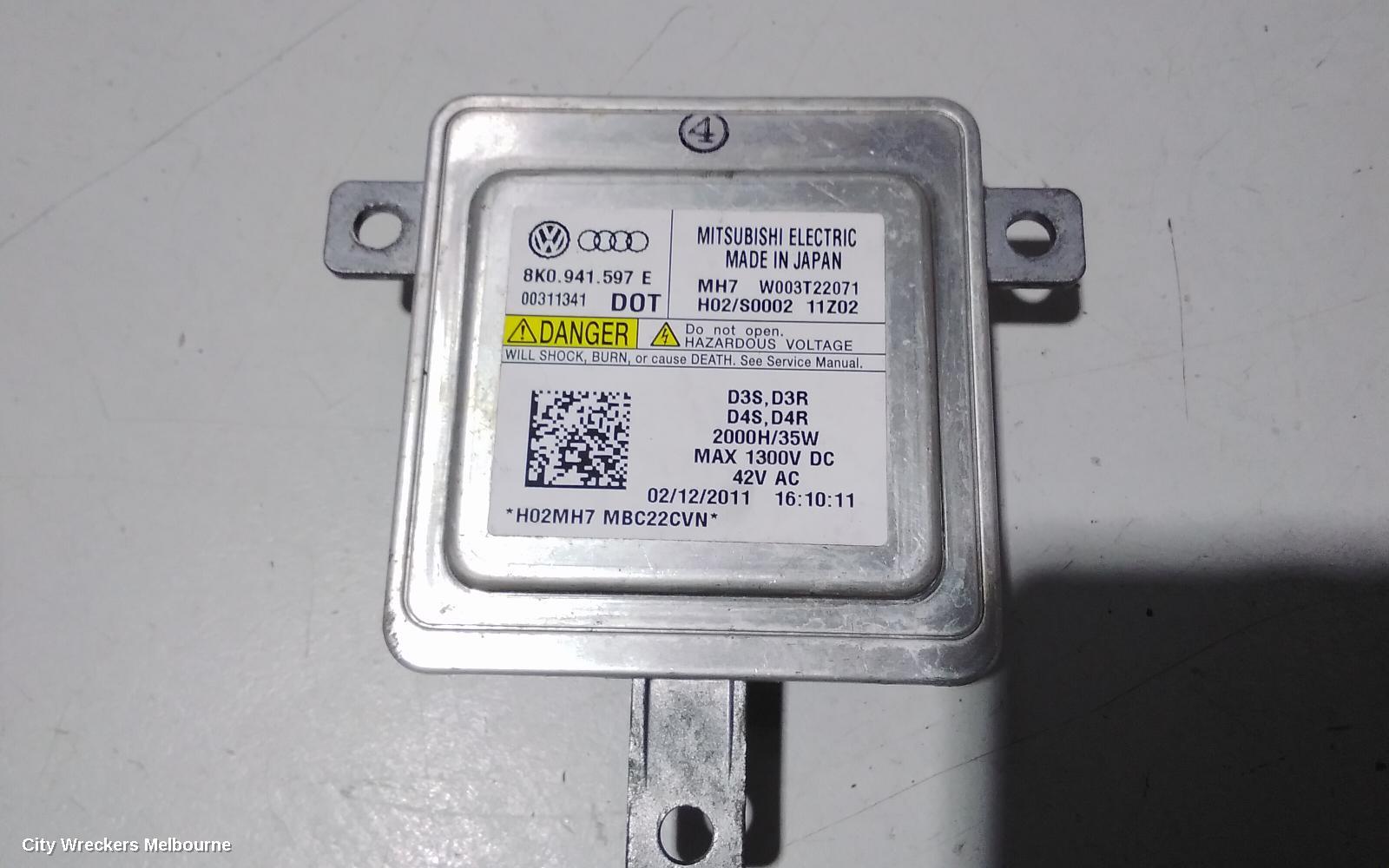 VOLKSWAGEN PASSAT LEFT HEADLAMP, 3CC, SEDAN, XENON TYPE, 01/2009 - 02/2012