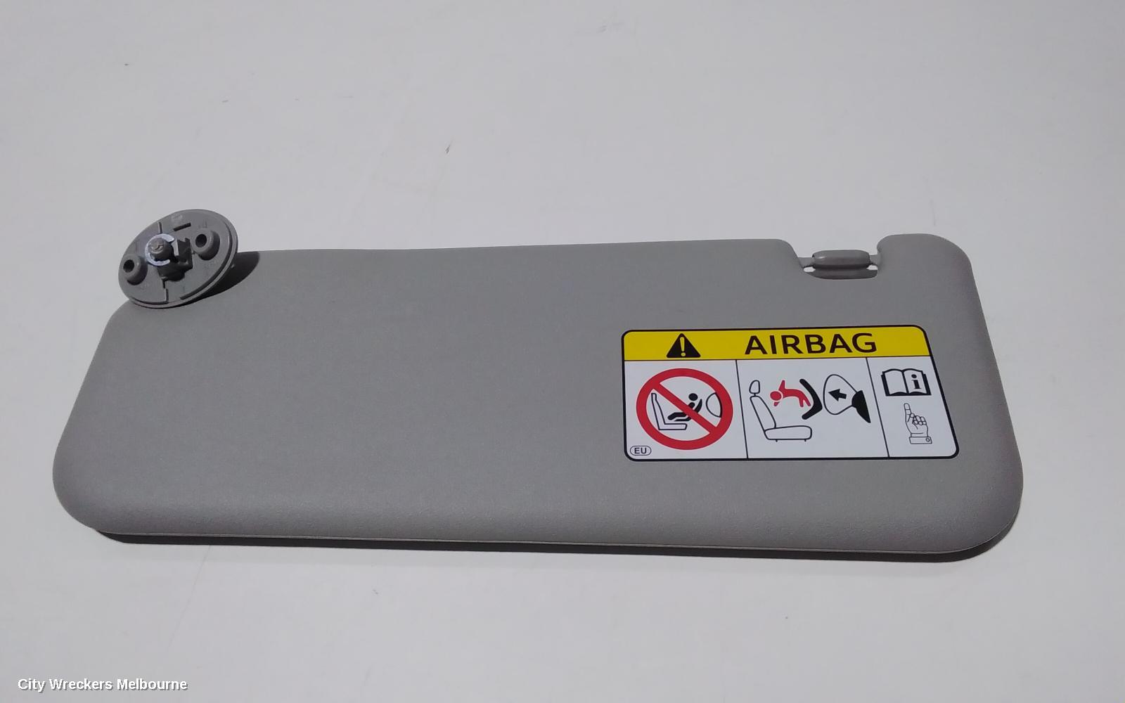 TOYOTA HILUX SUNVISOR, LH SIDE, 09/2015 ONWARDS