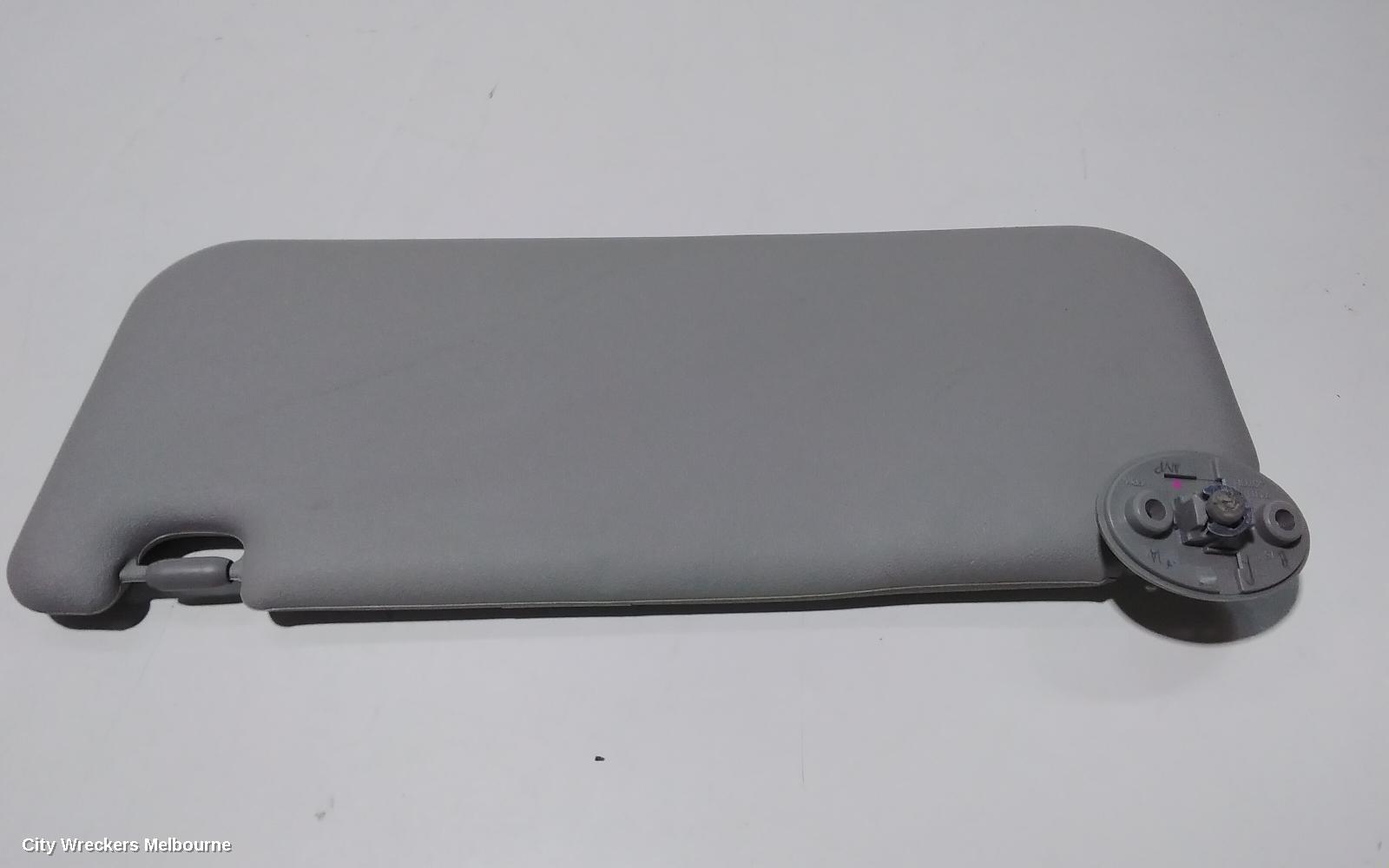 TOYOTA HILUX SUNVISOR, RH SIDE, 09/2015 ONWARDS