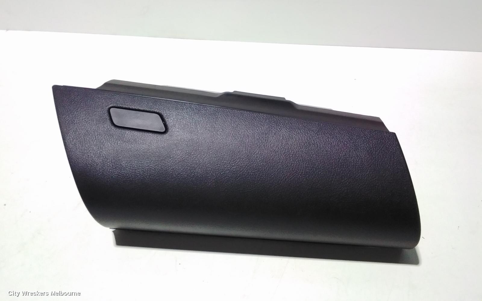 TOYOTA HILUX GLOVE BOX, UPPER, 09/2015 ONWARDS