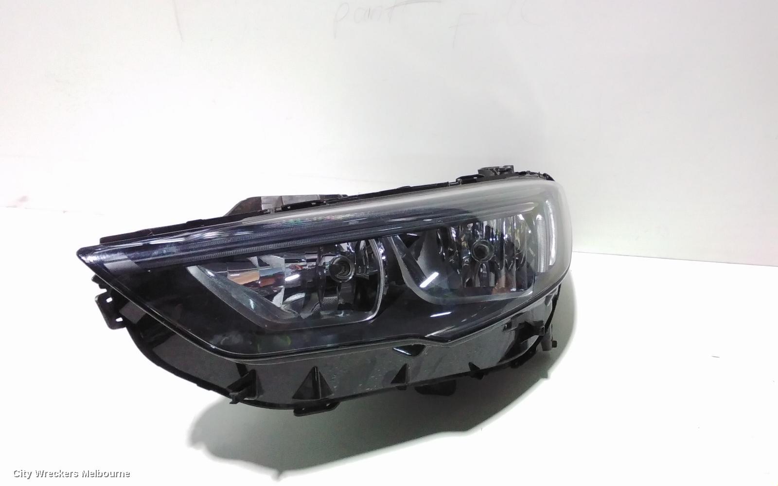 HOLDEN COMMODORE LEFT HEADLAMP, ZB, HALOGEN TYPE, 10/2017 - 12/2020