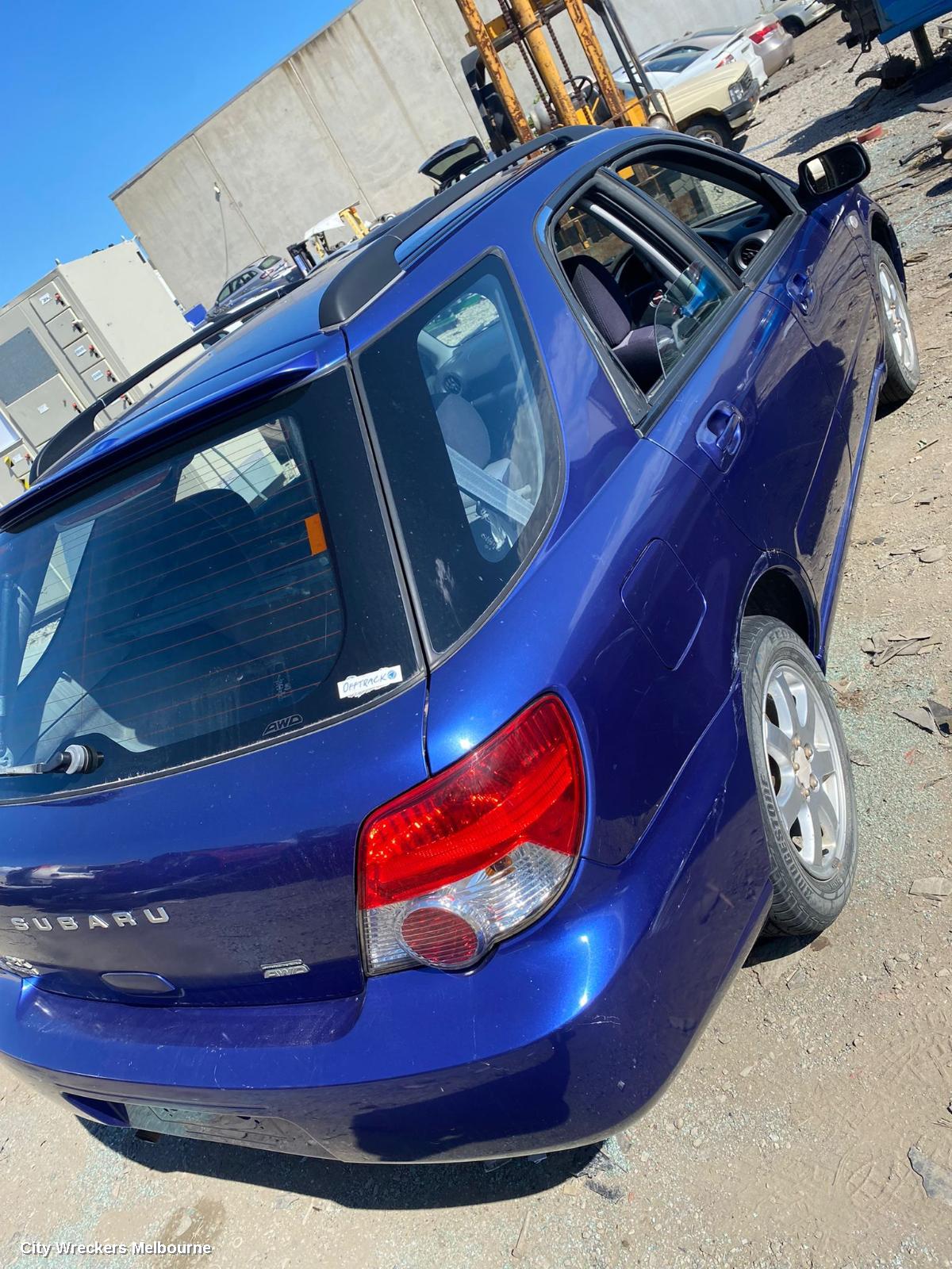 SUBARU IMPREZA LEFT GUARD, HATCH, 11/2002 - 08/2005