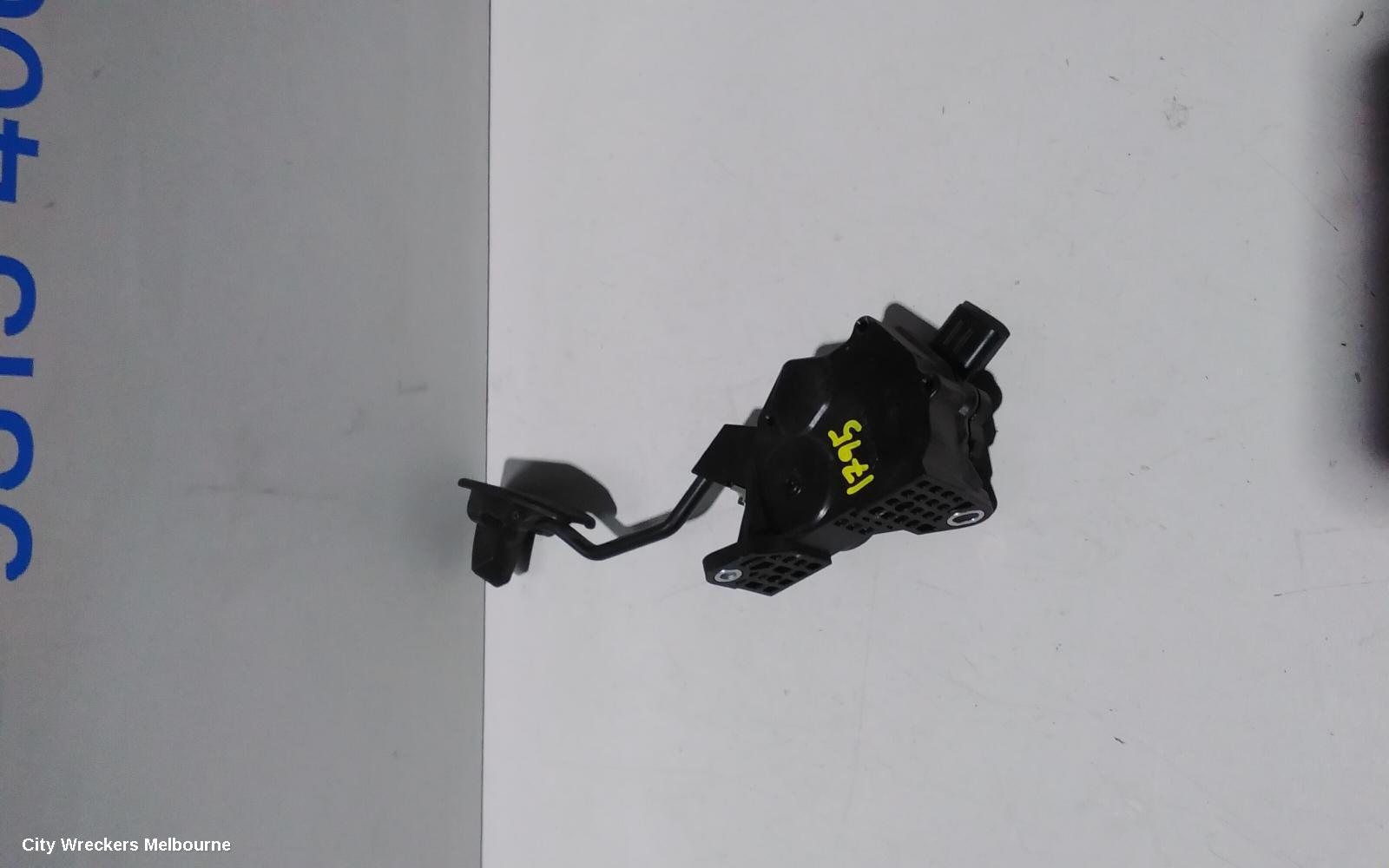 TOYOTA COROLLA PEDAL ASSEMBLY, ACCELERATOR PEDAL, ZRE182R, 10/2012 - 06/2018
