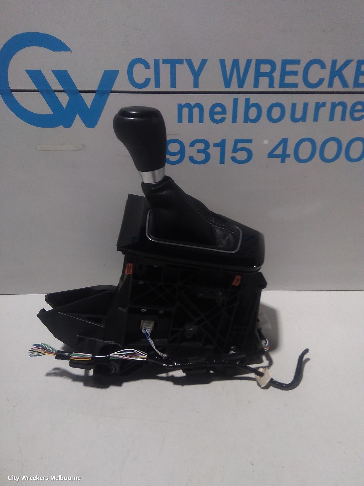 TOYOTA COROLLA GEAR STICK/SHIFTER, AUTO T/M, ZRE182R, 10/2012 - 06/2018