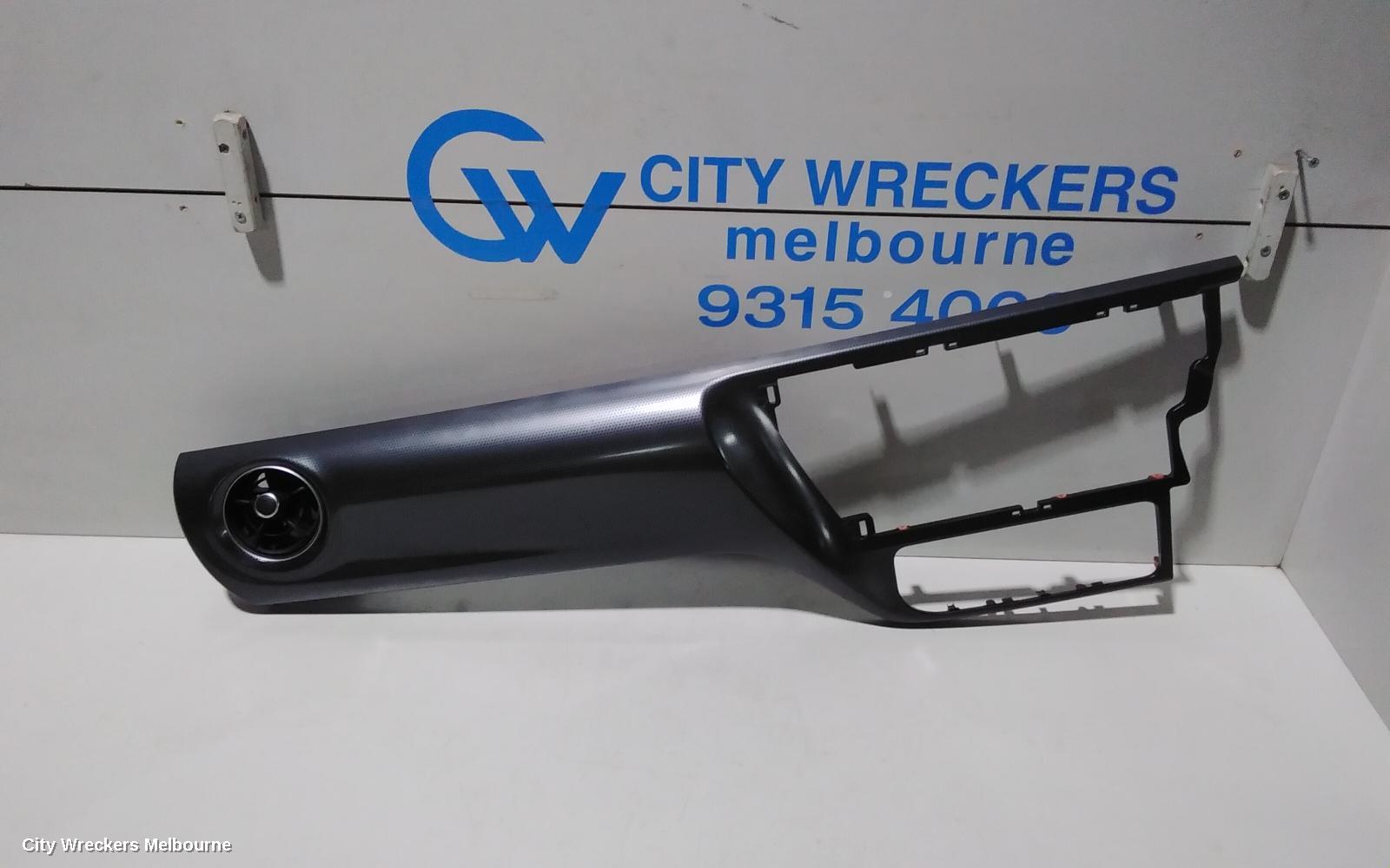 TOYOTA COROLLA, ZRE182R 10/2012 - 06/2018, DASH FACIA AROUND HEADUNIT TILL AIRVENT LEFT: 83578