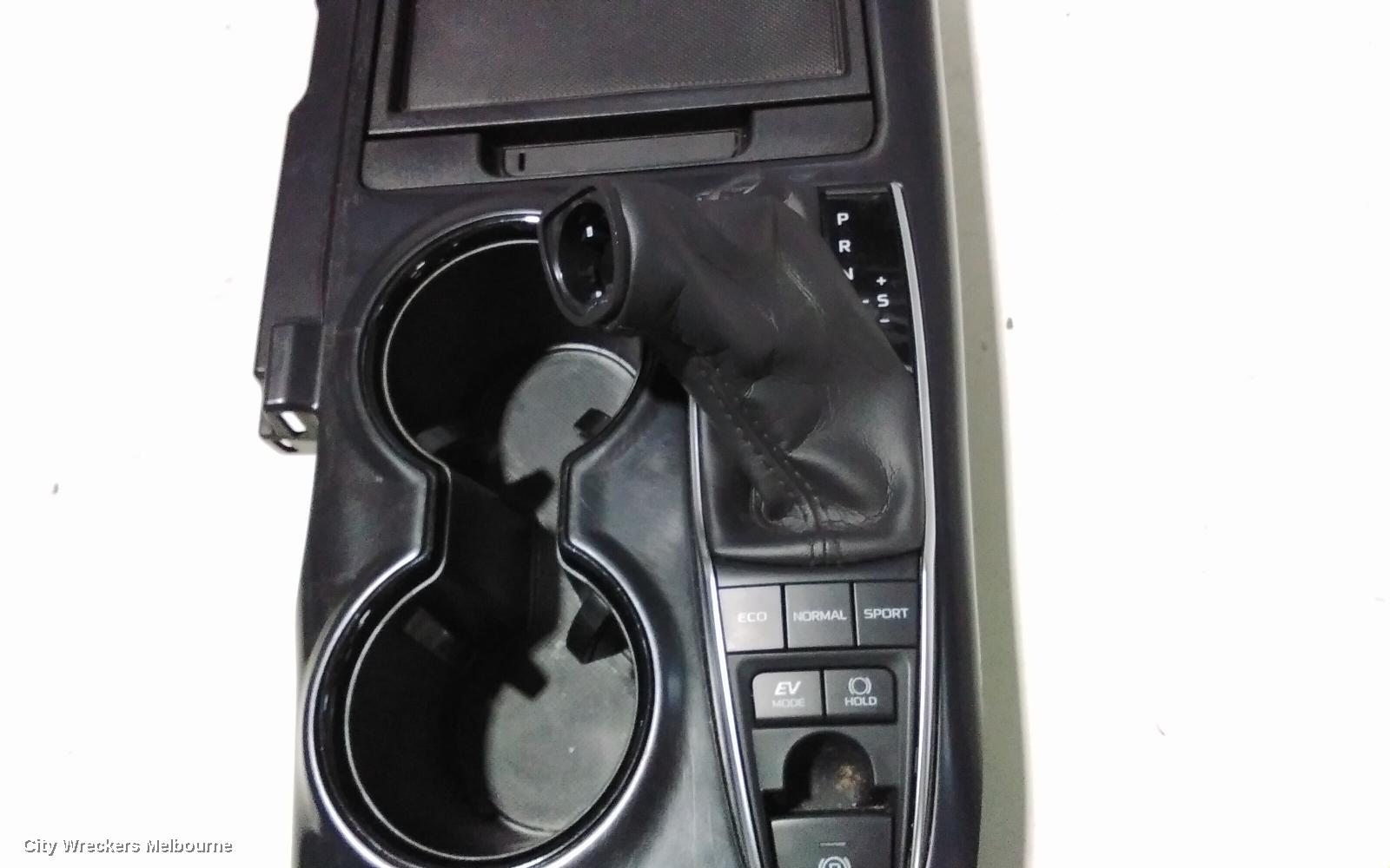 TOYOTA CAMRY, XV70, 09/2017 - 05/2024, GEAR SHIFTER SUROUND WITH CUP HOLDER AND BRAKE SWITCH: 83596