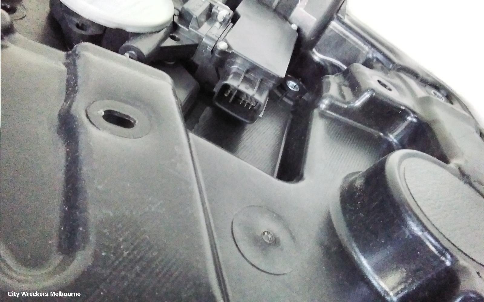 RENAULT KALEOS LEFT FRONT WINDOW REG/MOTOR, H45, DOOR REG ASSY (REG AND MOTOR), 09/2008 - 08/2013