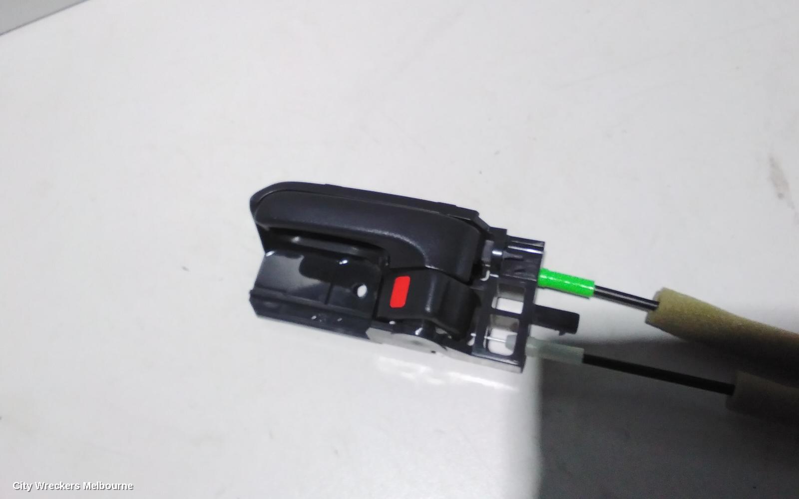 TOYOTA HIACE DOOR/BOOT/GATE LOCK, LEFT FRONT DOOR LOCK, TRH/KDH, 03/2005 - 04/2019