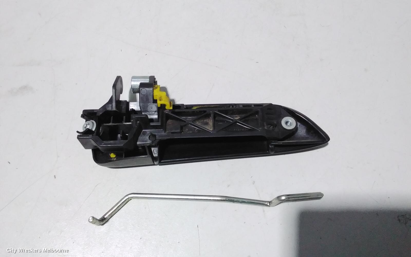 TOYOTA HIACE DOOR HANDLE, OUTER, LH FRONT, TRH/KDH, 03/2005 - 04/2019