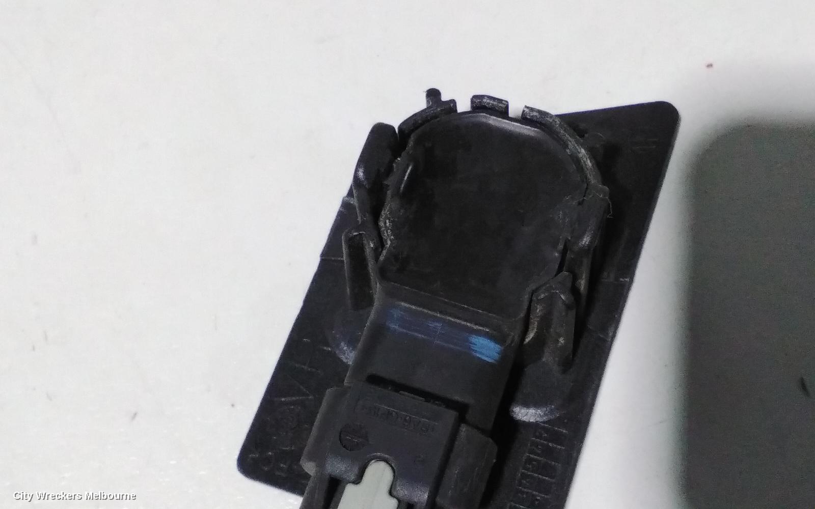 VOLKSWAGEN PASSAT, 3CC, SEDAN, 08/2008 - 12/2016, FRONT CRUSH SENSOR 6 PIECES: 83693
