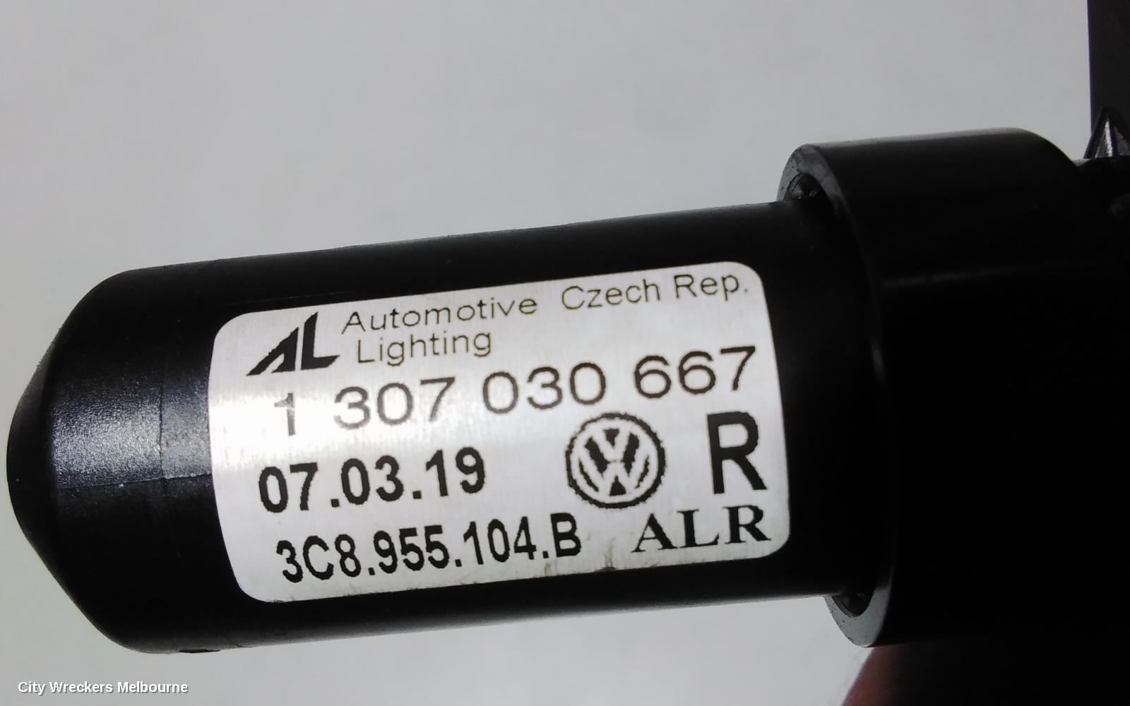 VOLKSWAGEN PASSAT WASHER JET, 3CC, SEDAN, 08/2008 - 12/2016