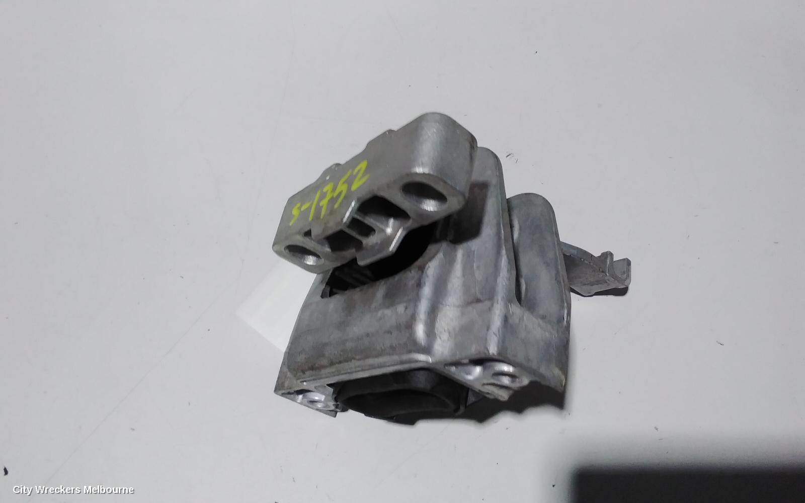 VOLKSWAGEN GOLF MOUNT, GEN 7, 11/2012 - 08/2020