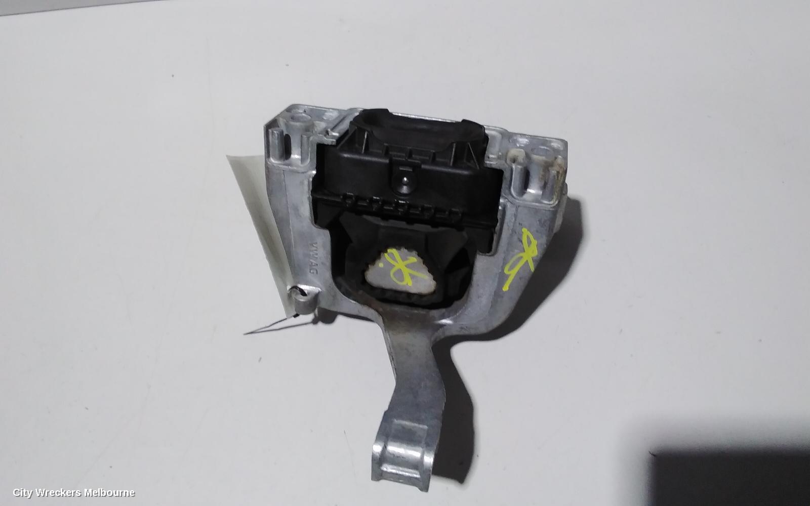 VOLKSWAGEN GOLF MOUNT, GEN 7, 11/2012 - 08/2020