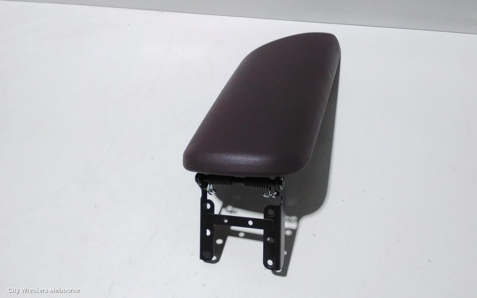 TOYOTA C-HR CONSOLE, GLOSS BLACK, NGX10R/NGX50R/ZYX10R, 12/2016 ONWARDS