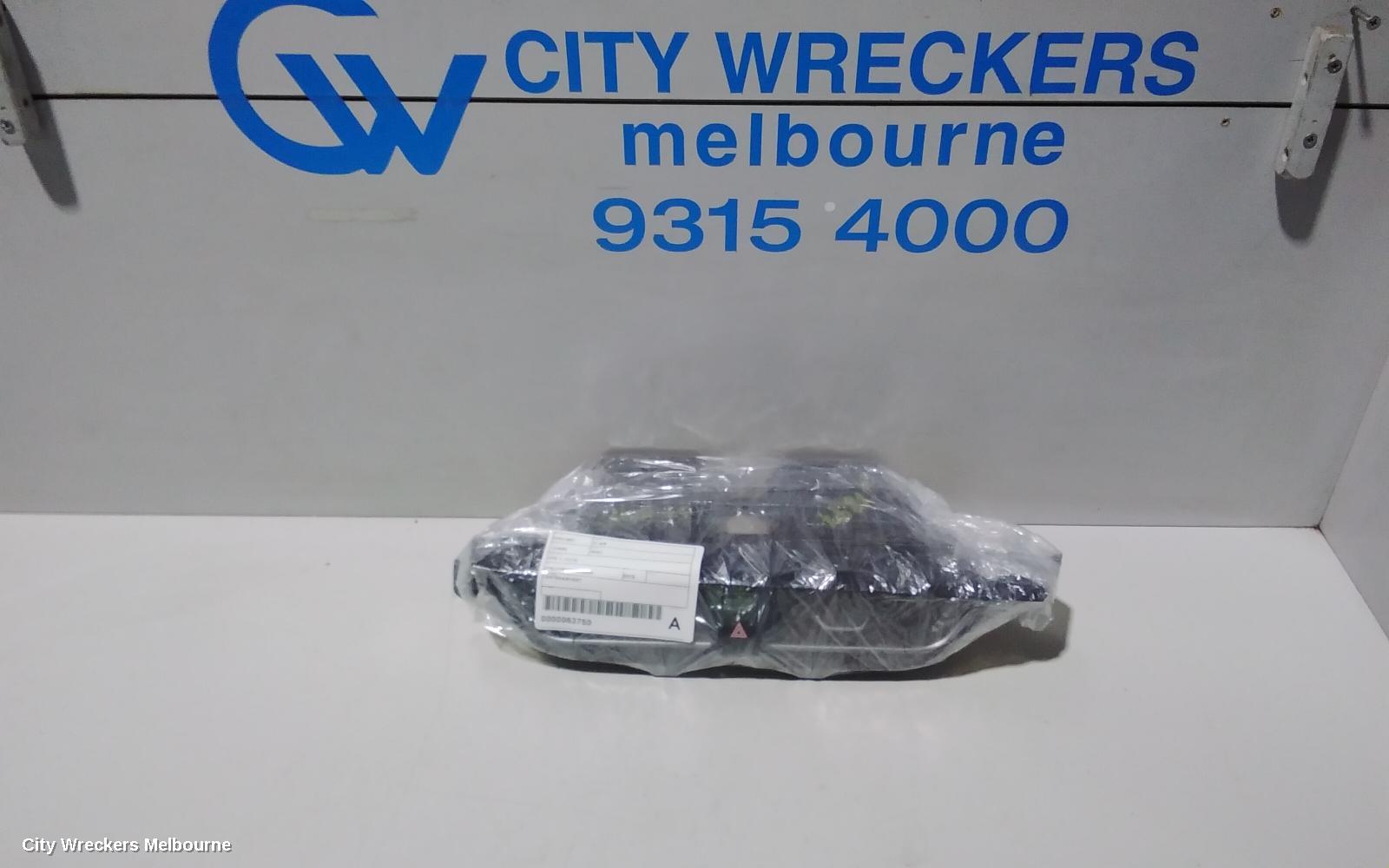 TOYOTA C-HR, GEN 1, 12/2016 - 09/2023, CENTERAIRVENT: 83750