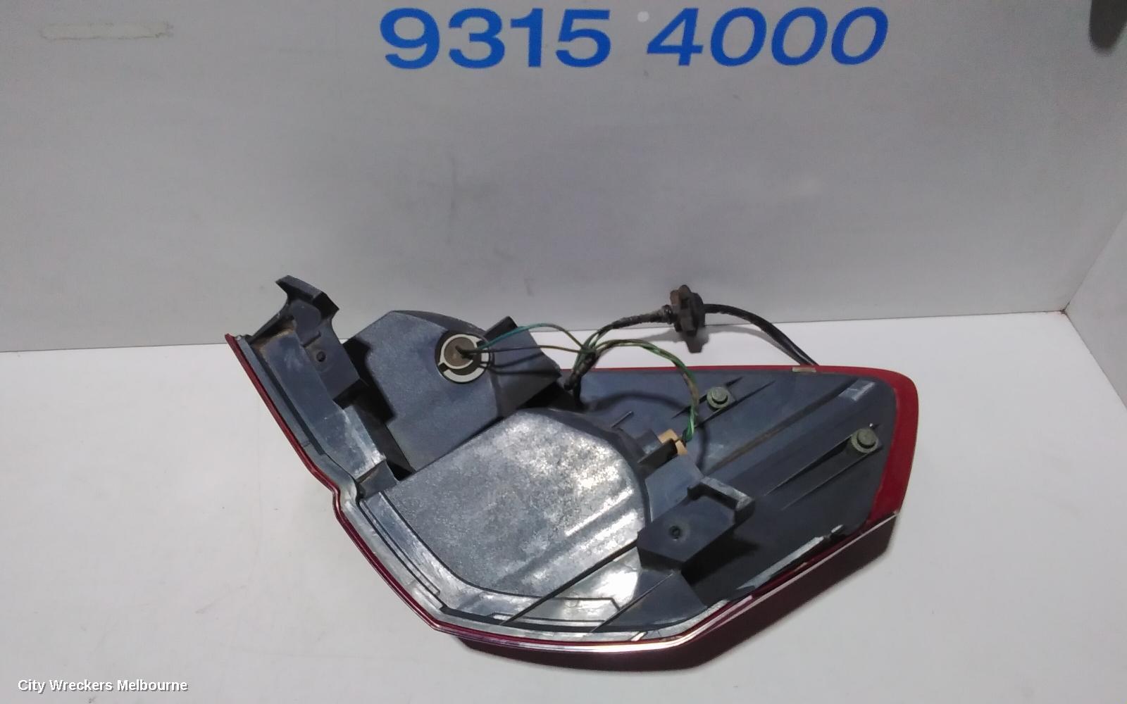 SUBARU OUTBACK RIGHT TAILLIGHT, 4TH GEN, 09/2003 - 09/2006