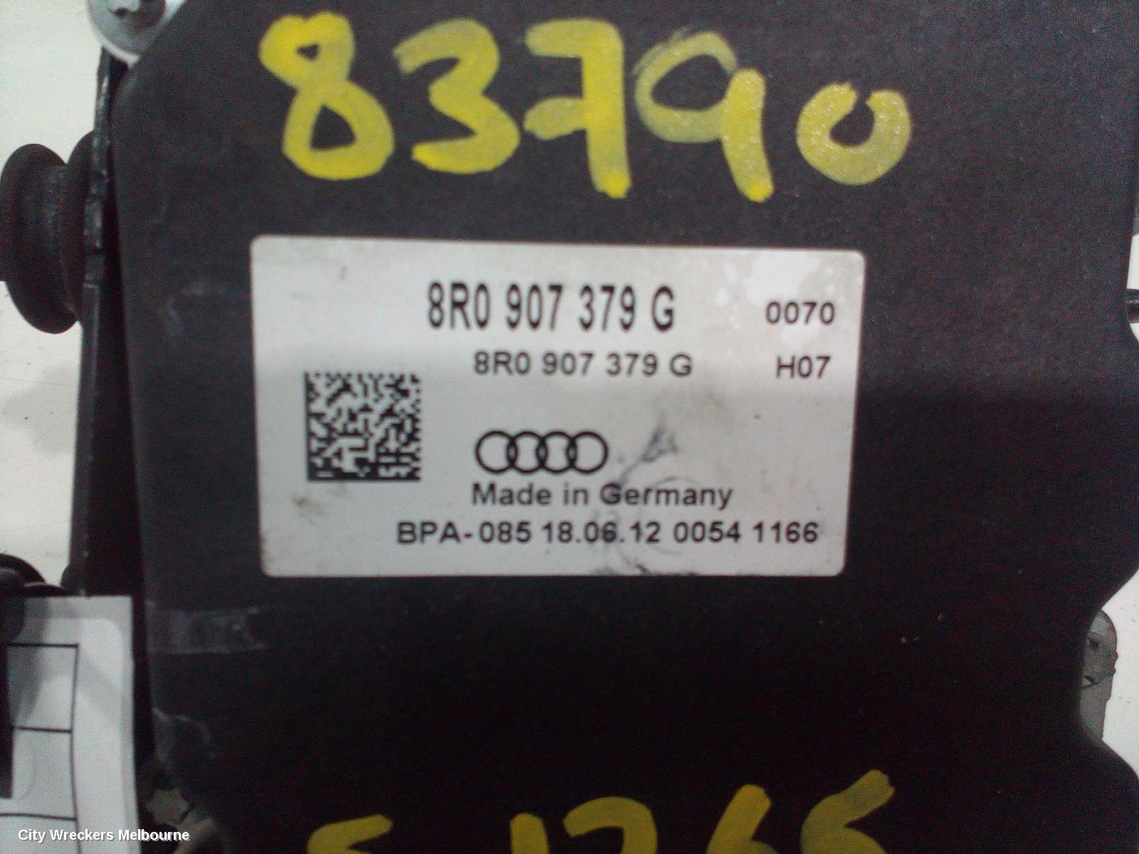 AUDI Q5 ABS PUMP/MODULATOR, 8R, P/N 8R0907379G, 03/2009 - 01/2017