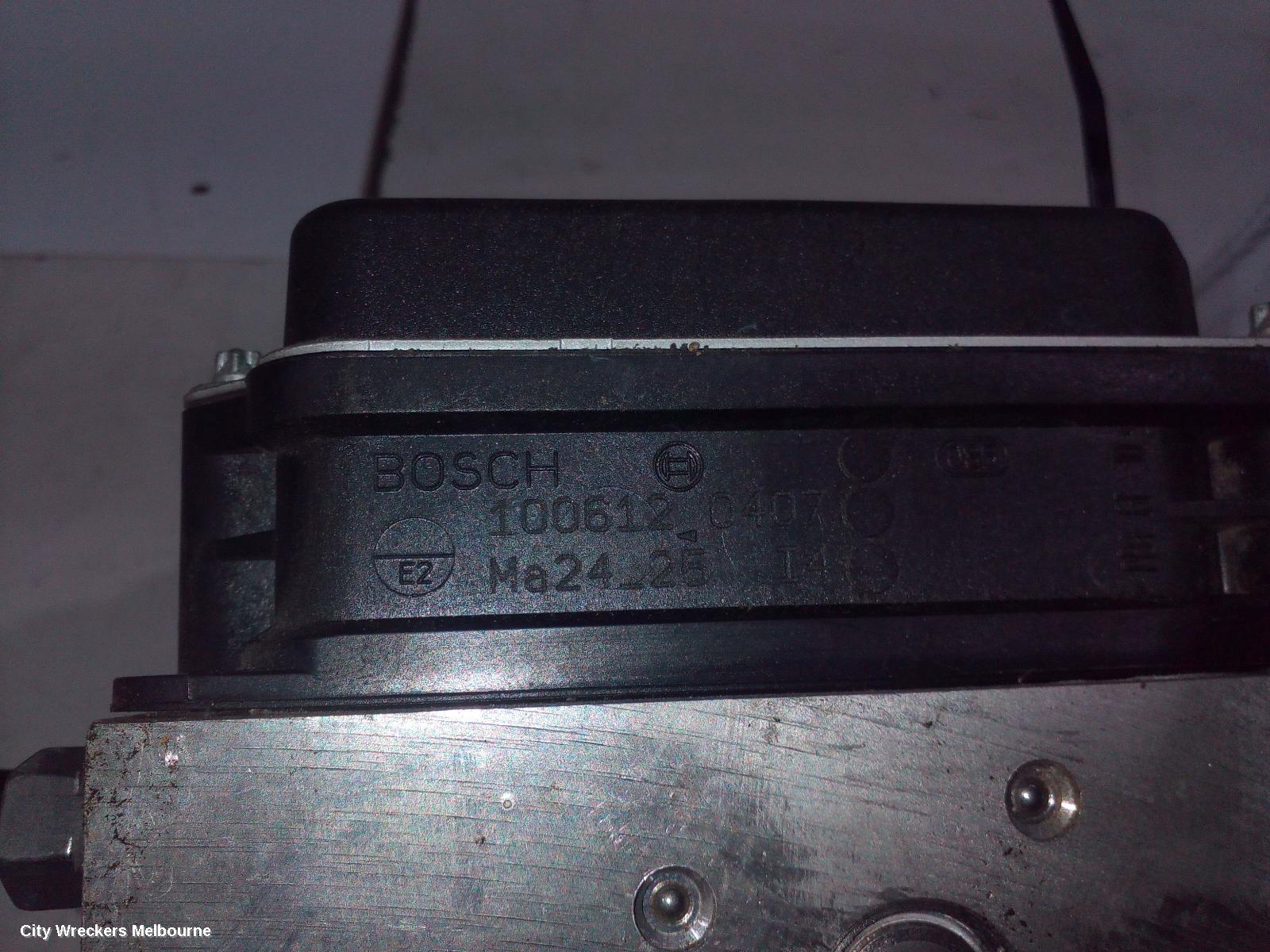 AUDI Q5 ABS PUMP/MODULATOR, 8R, P/N 8R0907379G, 03/2009 - 01/2017