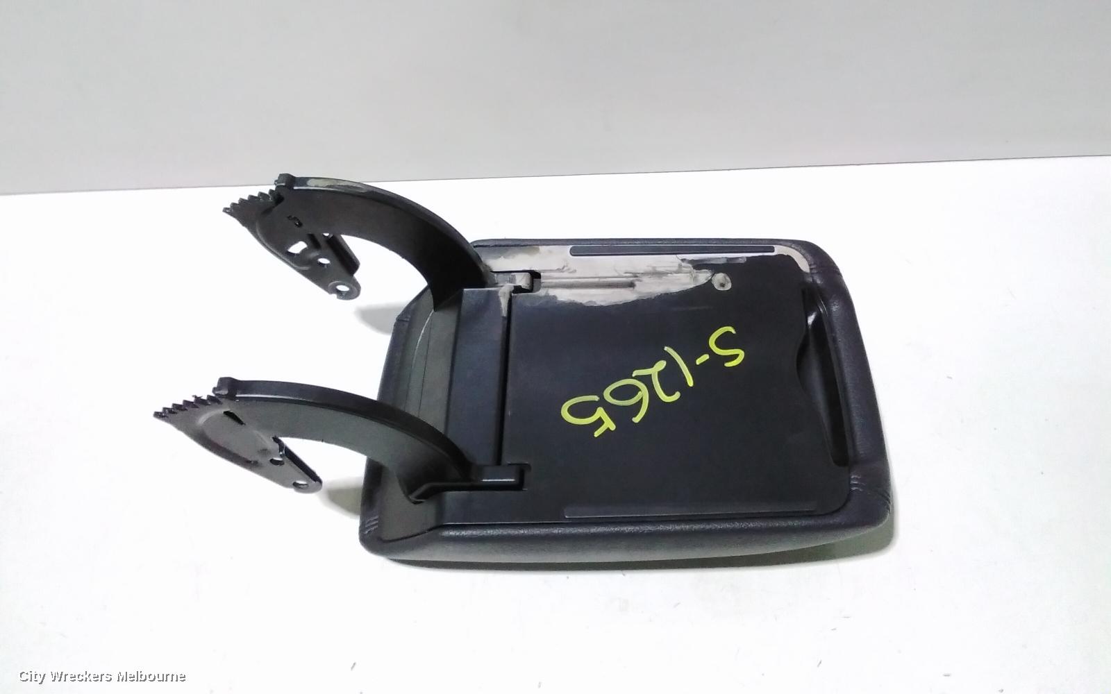 AUDI Q5 CONSOLE, 8R, 03/2009 - 01/2017