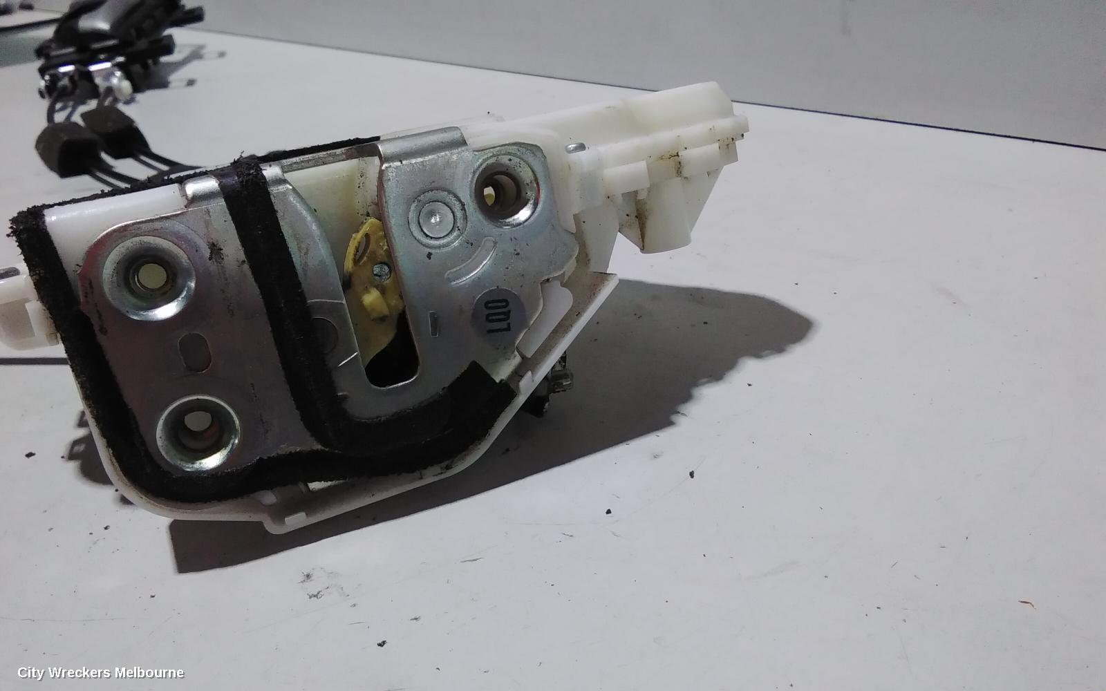 HONDA ACCORD DOOR/BOOT/GATE LOCK, LEFT FRONT DOOR LOCK, 8TH GEN, EURO (VIN JHMCU), 06/2008 - 12/2015