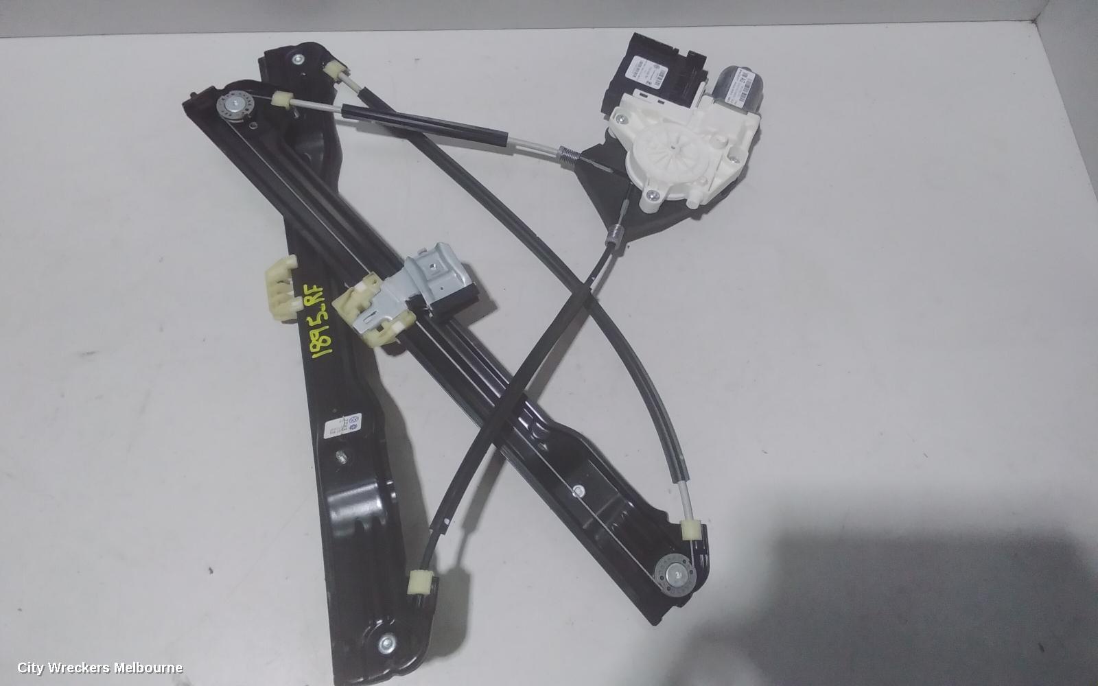 VOLKSWAGEN CADDY RIGHT FRONT WINDOW REG/MOTOR, 2KN, POWER, 12/2015 - 02/2021