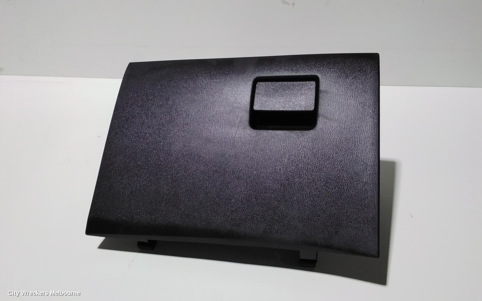 MAZDA CX5 GLOVE BOX, KF, 02/2017 - 03/2026