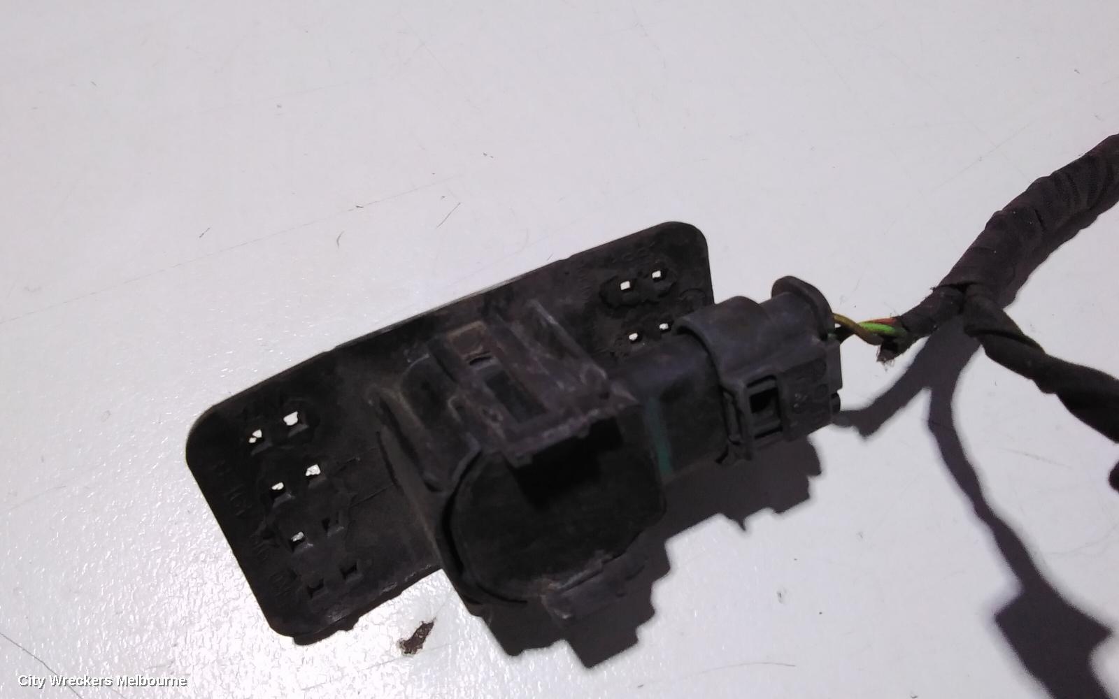 VOLKSWAGEN GOLF, GEN 6, 10/2008 - 12/2015, CRUSH SENSOR 6 PIECES: 83879