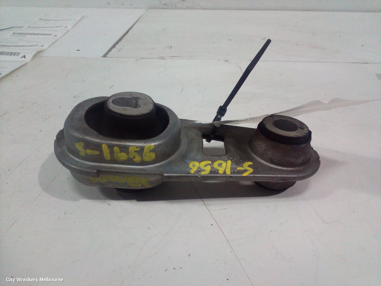 NISSAN QASHQAI MOUNT, J11, 12/2013 - 07/2021