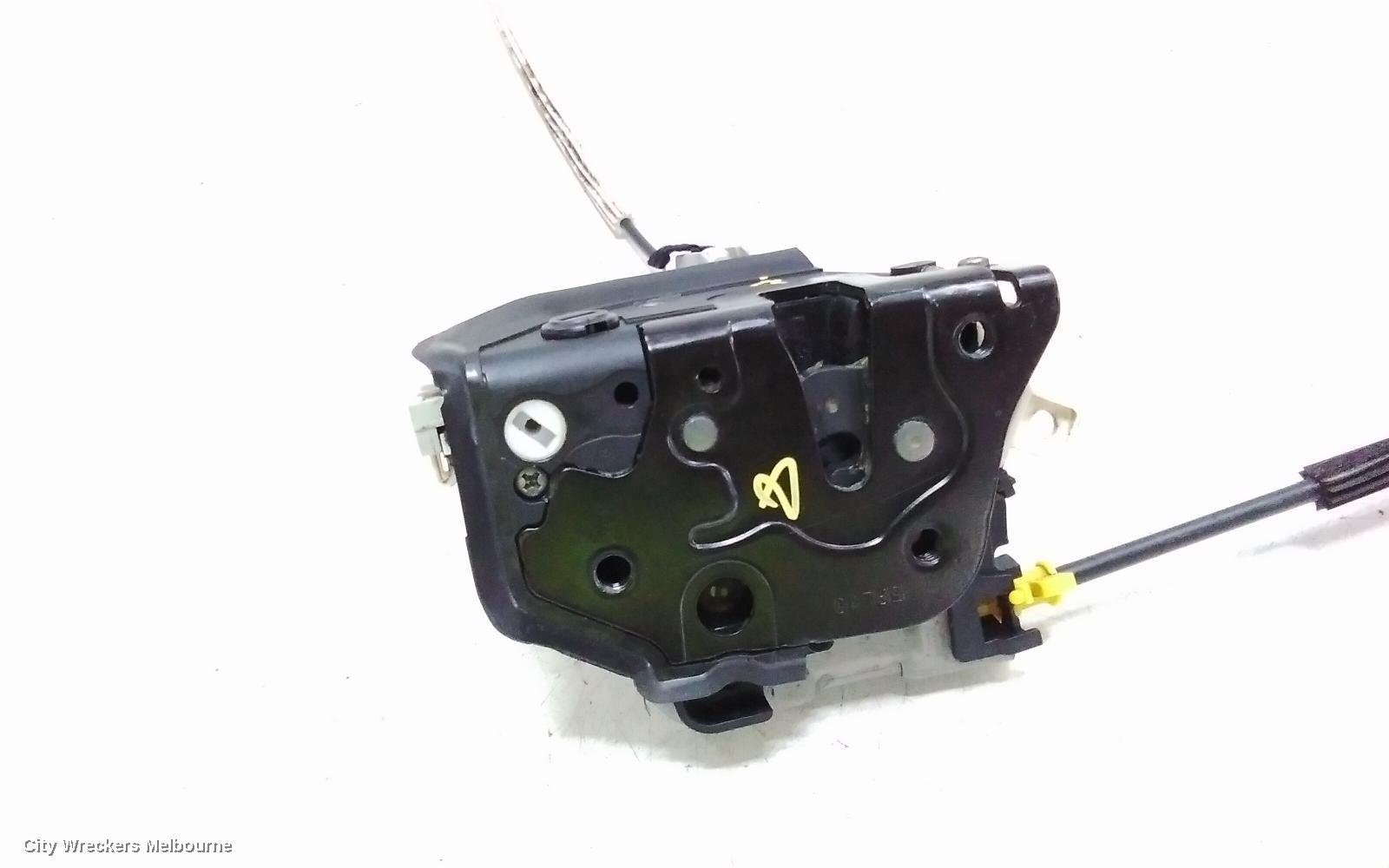 AUDI Q5 DOOR/BOOT/GATE LOCK, LEFT REAR DOOR LOCK, 8R, SINGLE ROW (6 PIN), P/N 8K0839015C, 11/2009 - 01/2017