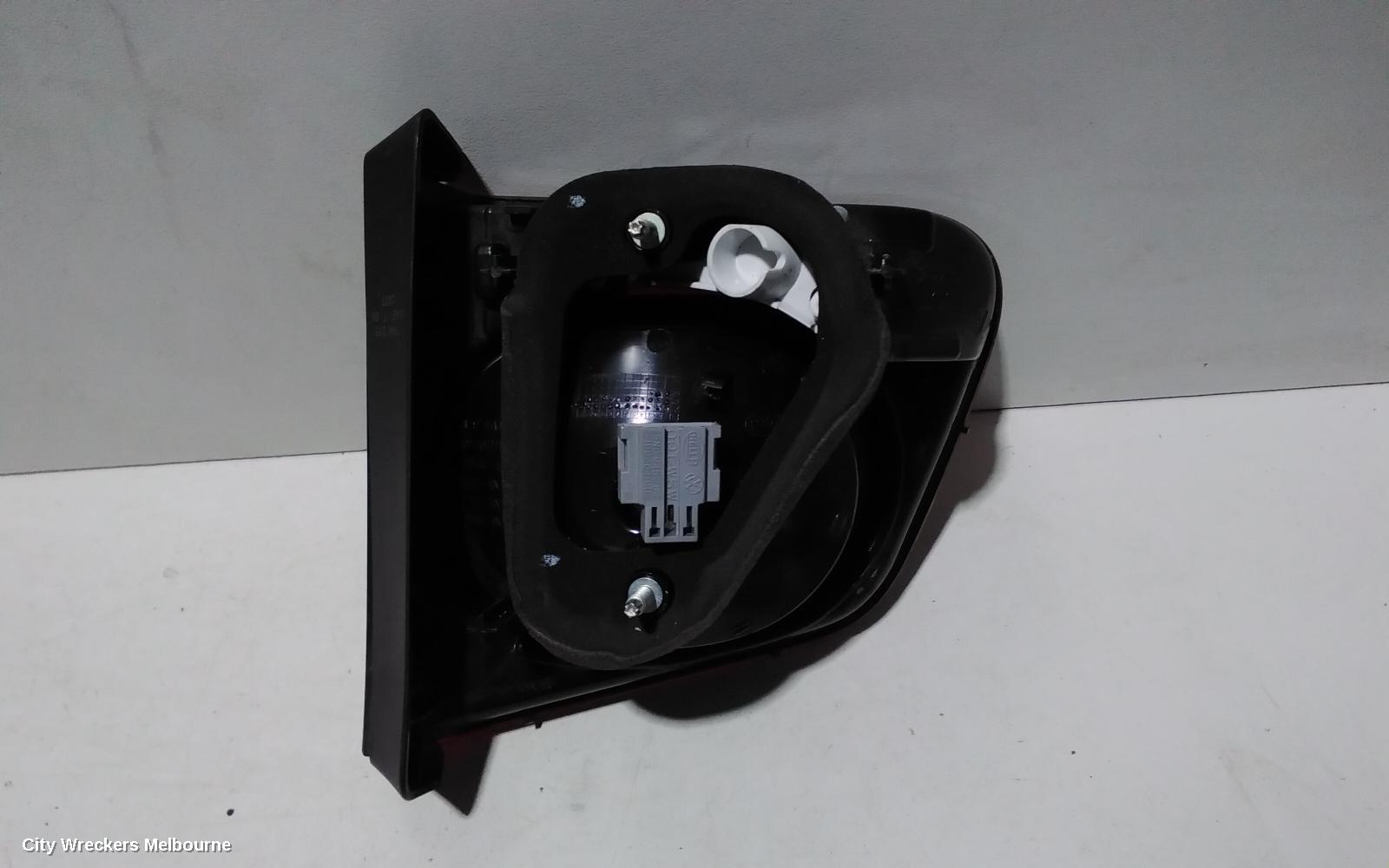 VOLKSWAGEN TIGUAN REAR GARNISH, TAILGATE LAMP (LH SIDE), 5N, 05/2008 - 06/2011